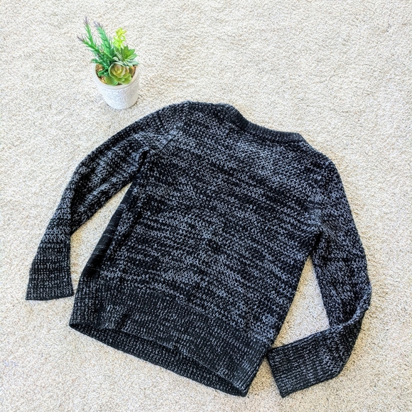 ⭐Marled Black Knit Banana Republic Fringe Sweater SMALL⭐ - Picture 2 of 7